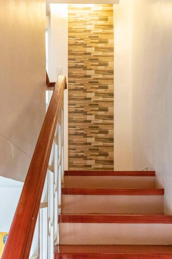Brew Home Bacolod - 3 Bedroom House 外观 照片