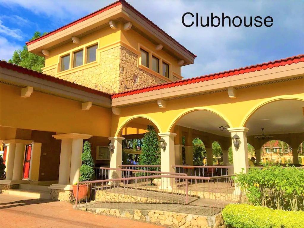 Brew Home Bacolod - 3 Bedroom House 外观 照片